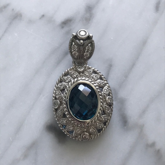 Judith Ripka Enhancer (NEW) - Picture 1 of 3